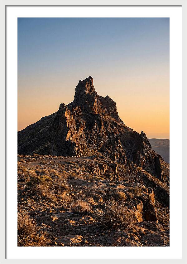 Shiprocks Majestic Ascent