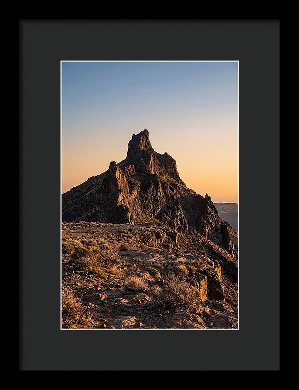 Shiprocks Majestic Ascent