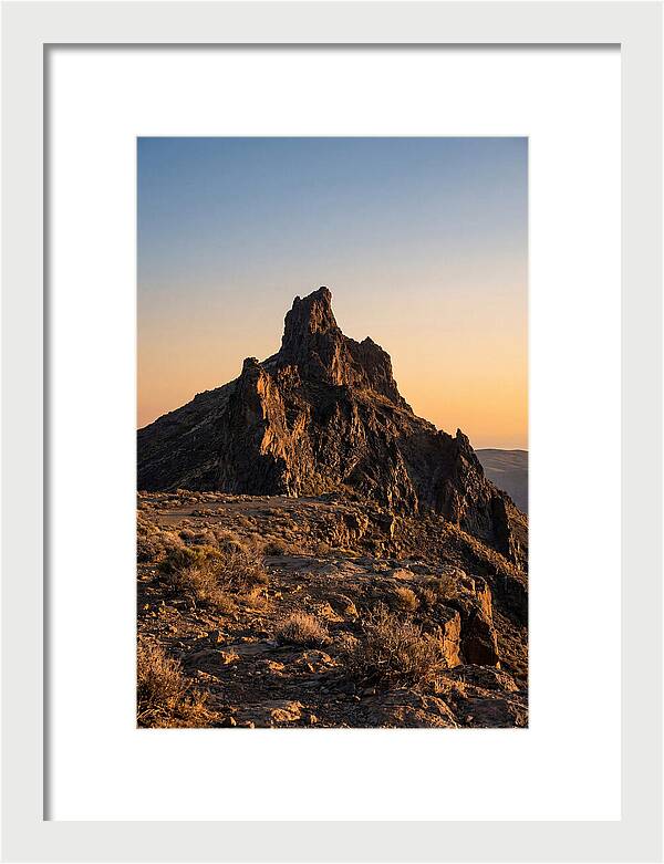 Shiprocks Majestic Ascent