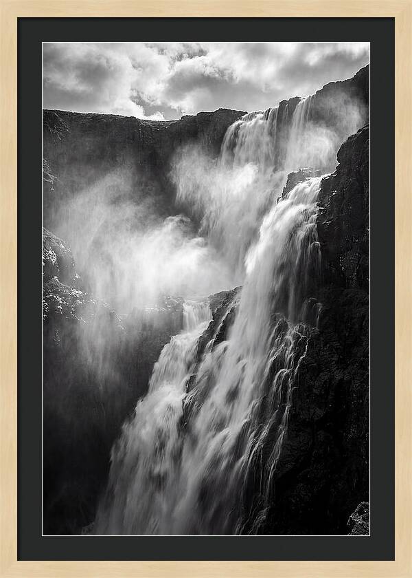 Skogafoss Waterfall Majesty
