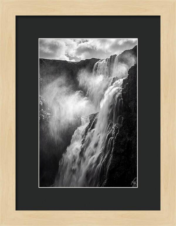 Skogafoss Waterfall Majesty