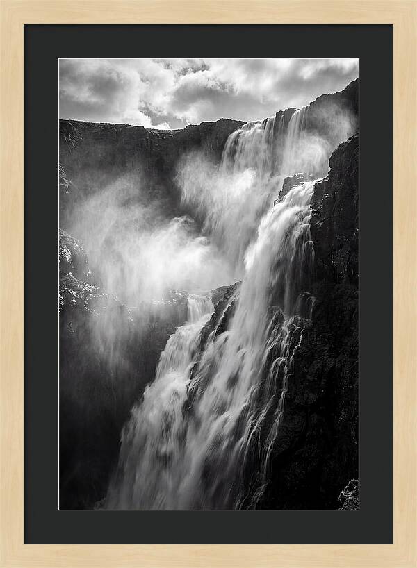 Skogafoss Waterfall Majesty