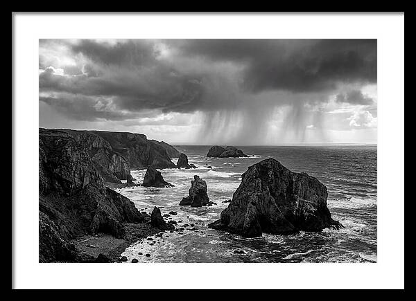 Slieve League Cliffs Coastal Vista