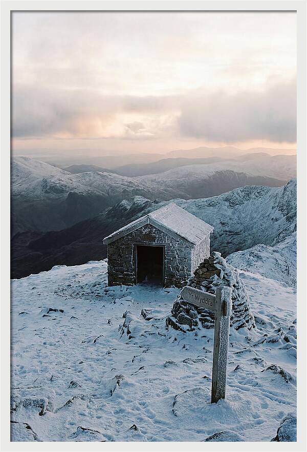 Snowdon Summit Serenity
