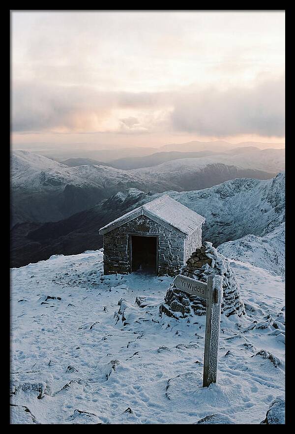 Snowdon Summit Serenity