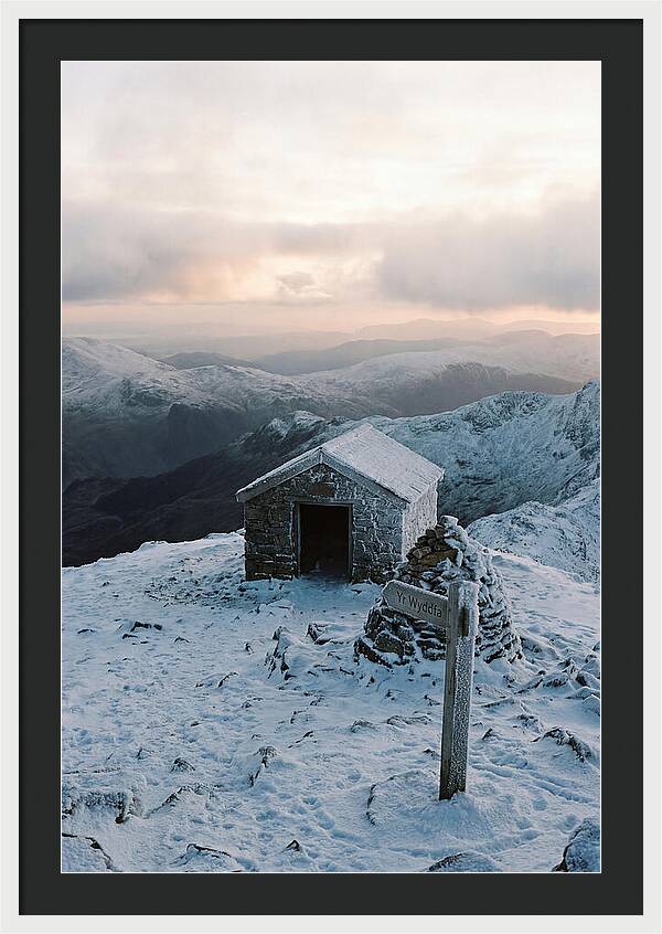 Snowdon Summit Serenity