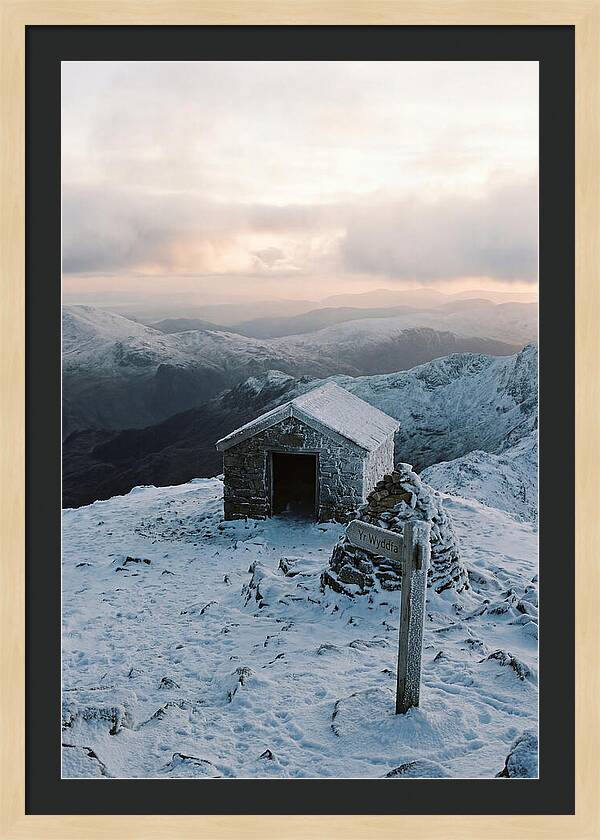 Snowdon Summit Serenity