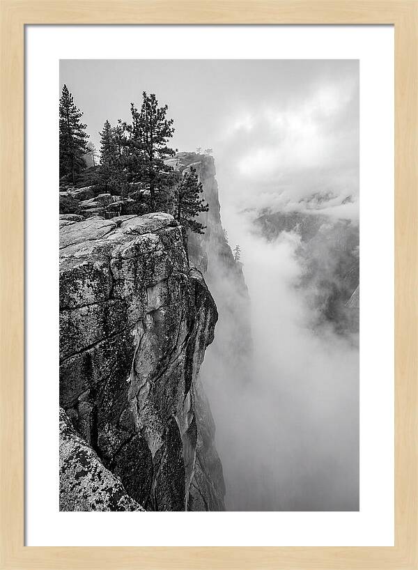 Stanage Edge Cliff Drama