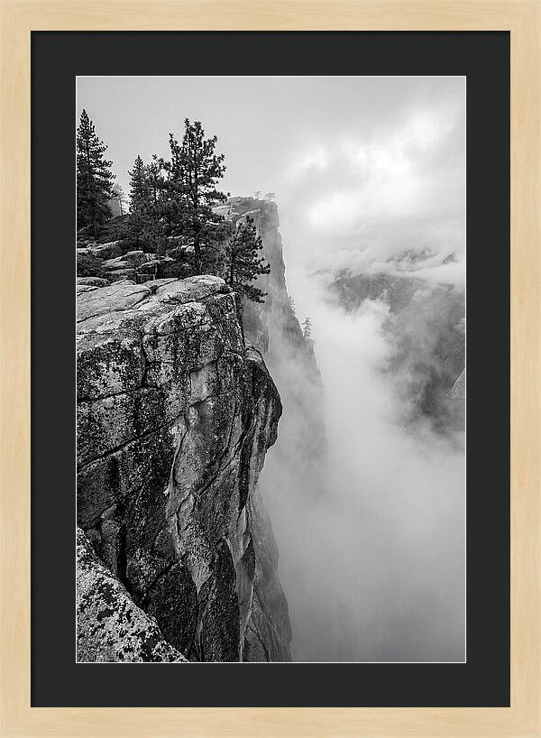 Stanage Edge Cliff Drama
