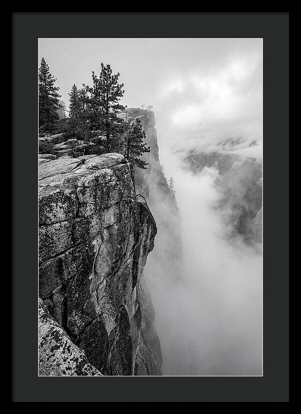 Stanage Edge Cliff Drama