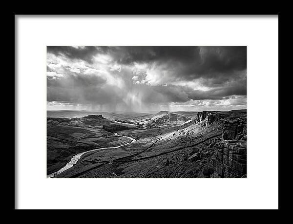 Stanage Edge Peak Vista