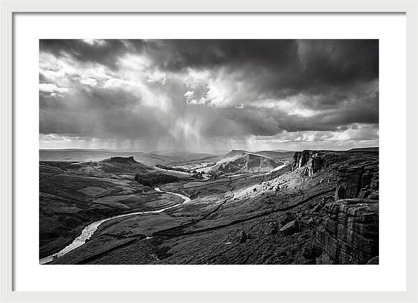 Stanage Edge Peak Vista