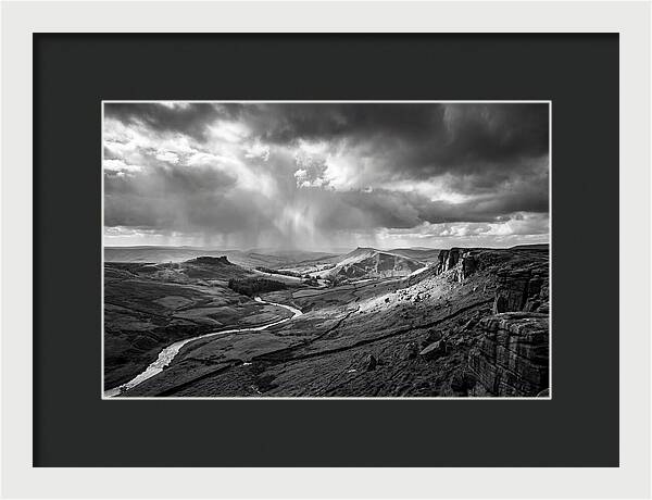 Stanage Edge Peak Vista