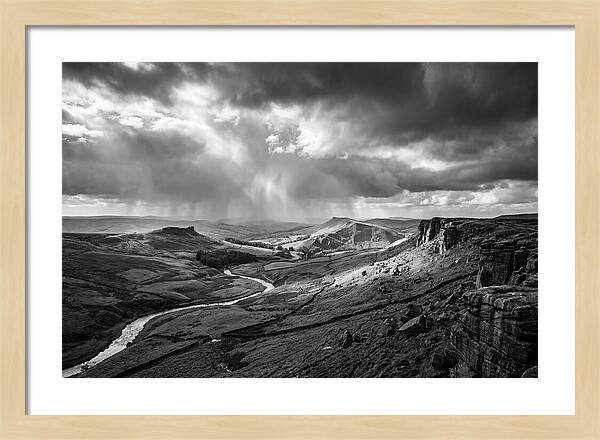 Stanage Edge Peak Vista