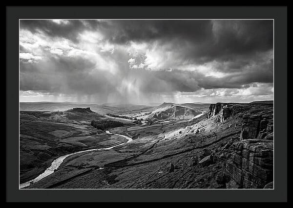 Stanage Edge Peak Vista