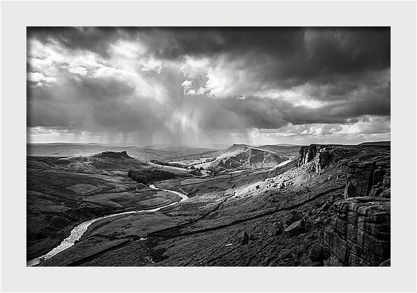 Stanage Edge Peak Vista