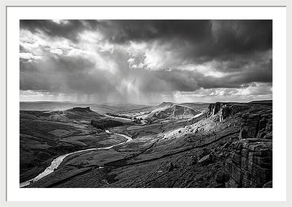 Stanage Edge Peak Vista