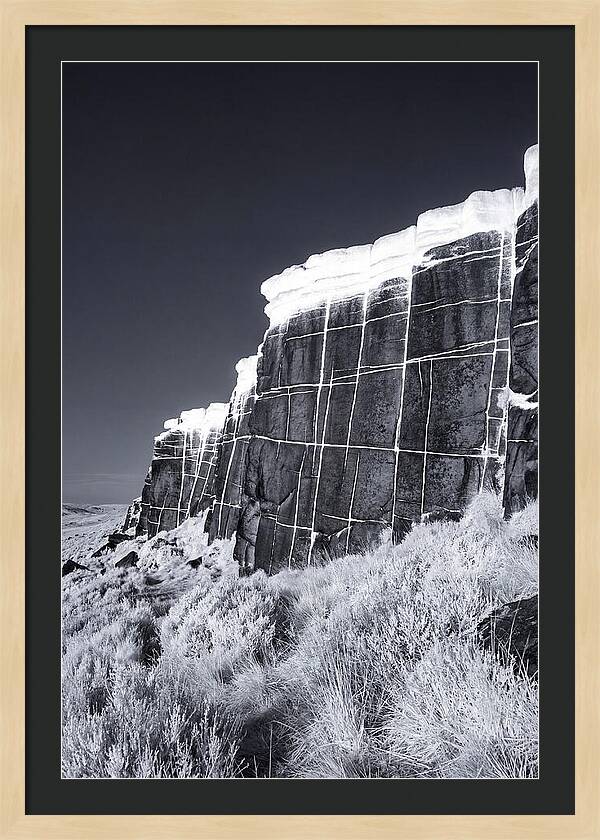 Stanage Edge Serenity