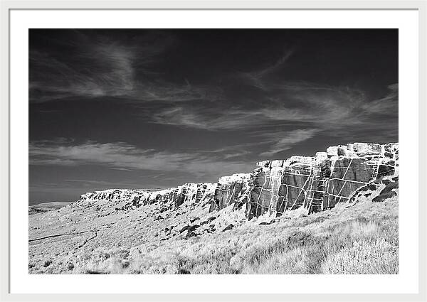 Stanage Edge Tranquility