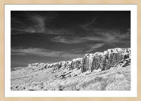 Stanage Edge Tranquility
