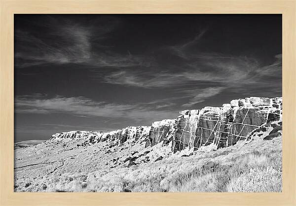 Stanage Edge Tranquility