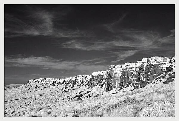 Stanage Edge Tranquility