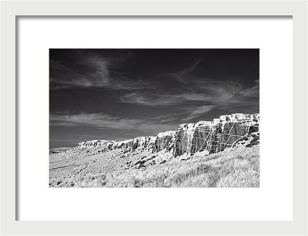 Stanage Edge Tranquility