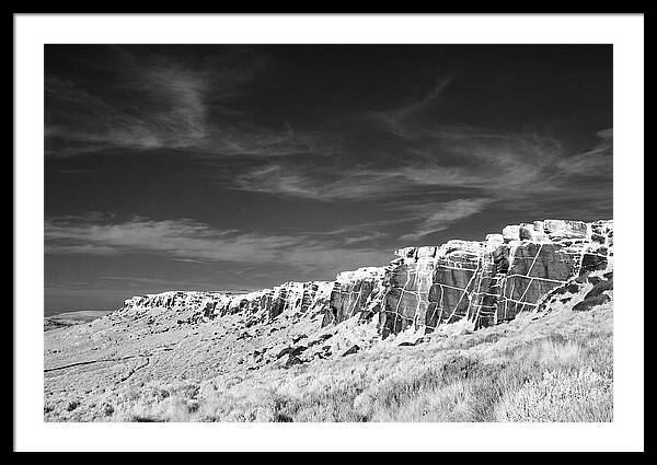 Stanage Edge Tranquility