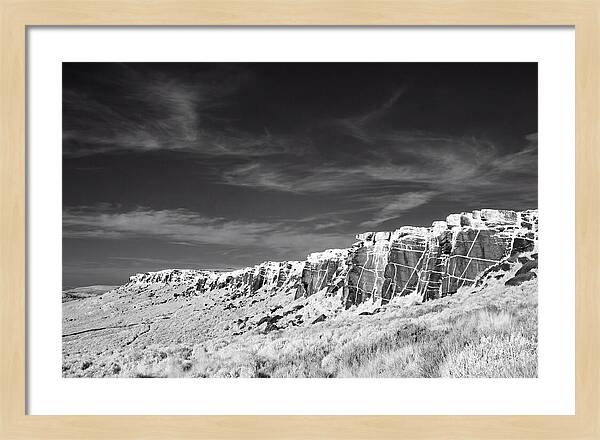 Stanage Edge Tranquility