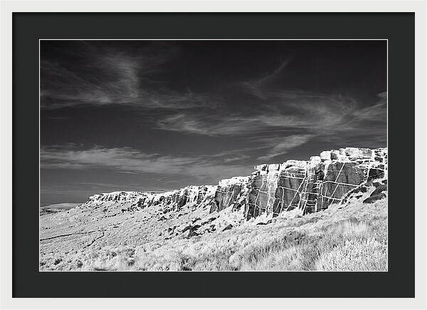 Stanage Edge Tranquility
