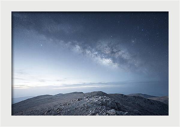 Starfield With Galactic Dust Clouds