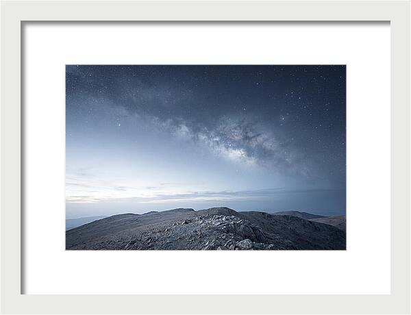 Starfield With Galactic Dust Clouds