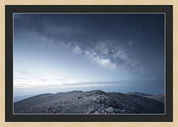 Starfield With Galactic Dust Clouds