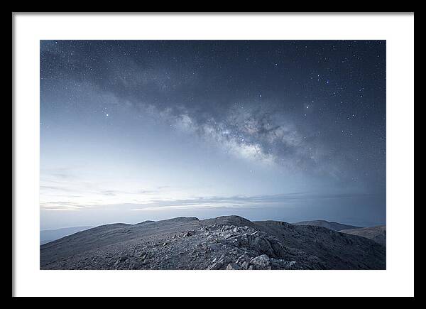 Starfield With Galactic Dust Clouds