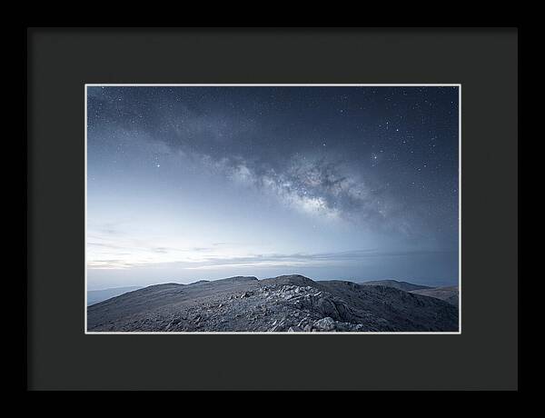 Starfield With Galactic Dust Clouds