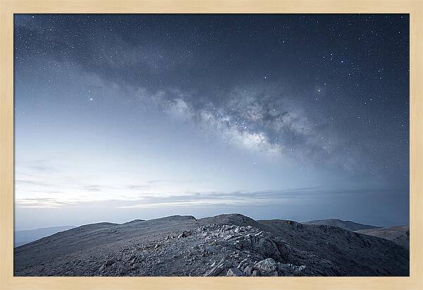 Starfield With Galactic Dust Clouds