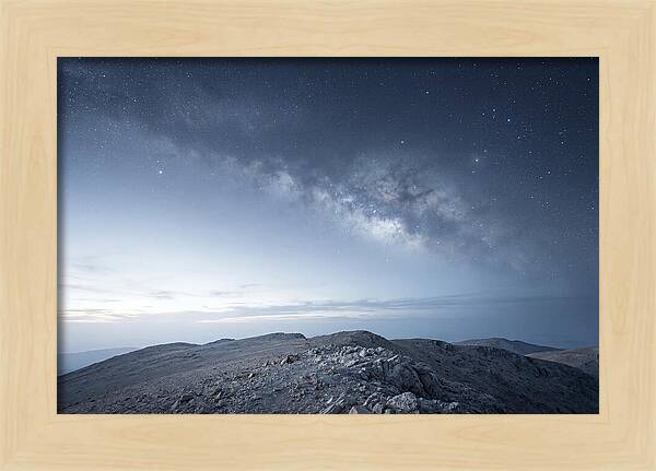 Starfield With Galactic Dust Clouds