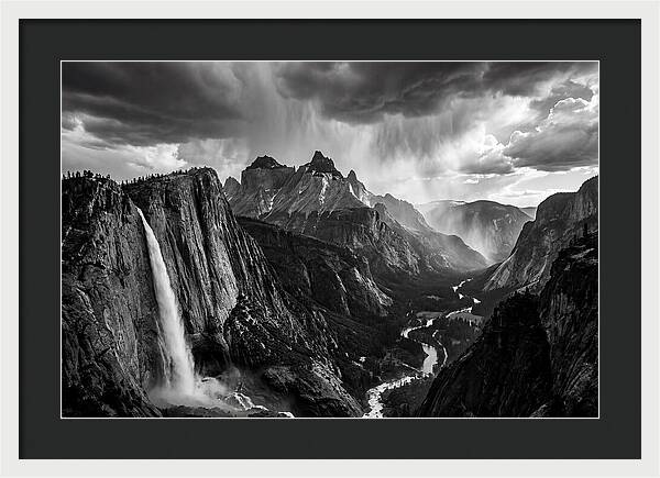 Staubbachfall Valley Vista