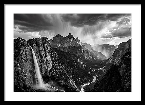 Staubbachfall Valley Vista