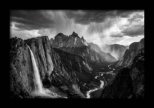 Staubbachfall Valley Vista