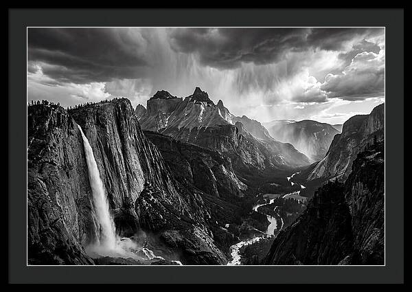 Staubbachfall Valley Vista