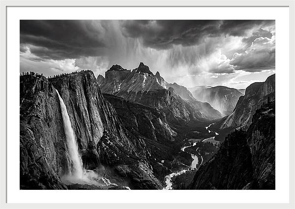 Staubbachfall Valley Vista