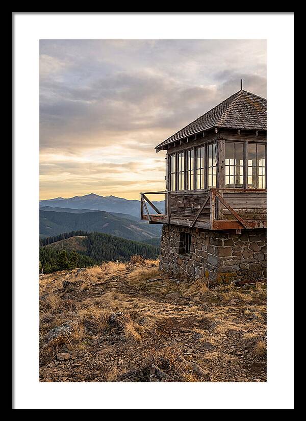 Steptoe Butte Fire Lookout At Dusk