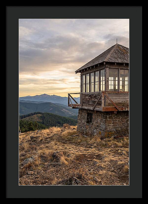 Steptoe Butte Fire Lookout At Dusk