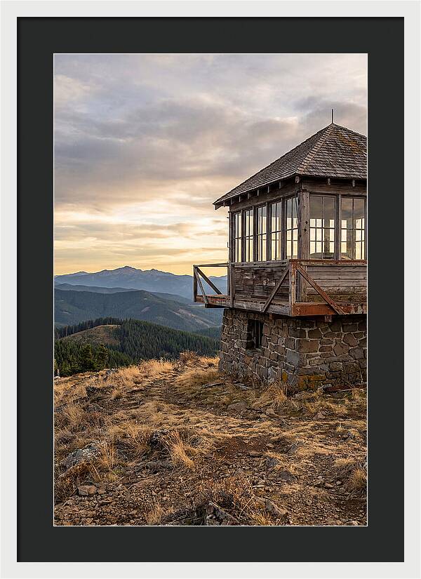 Steptoe Butte Fire Lookout At Dusk