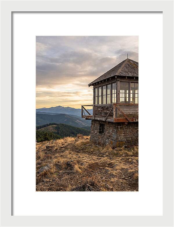 Steptoe Butte Fire Lookout At Dusk