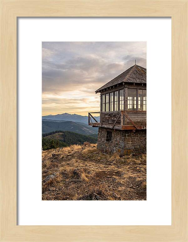 Steptoe Butte Fire Lookout At Dusk