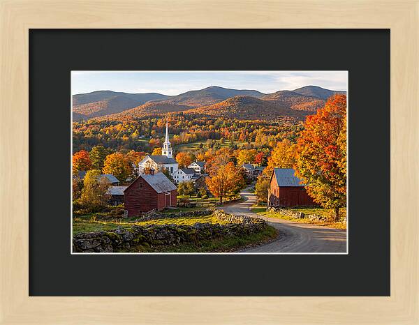 Stowe Vermont In Peak Autumn