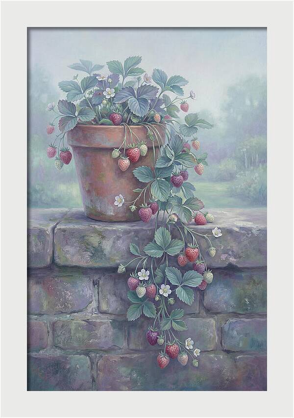 Strawberry Pot With Cascading Fruit