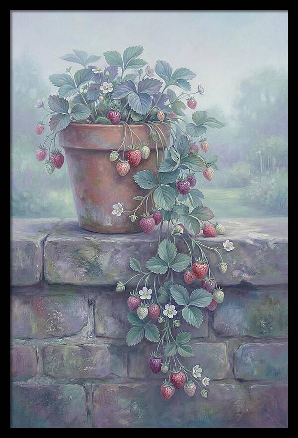 Strawberry Pot With Cascading Fruit